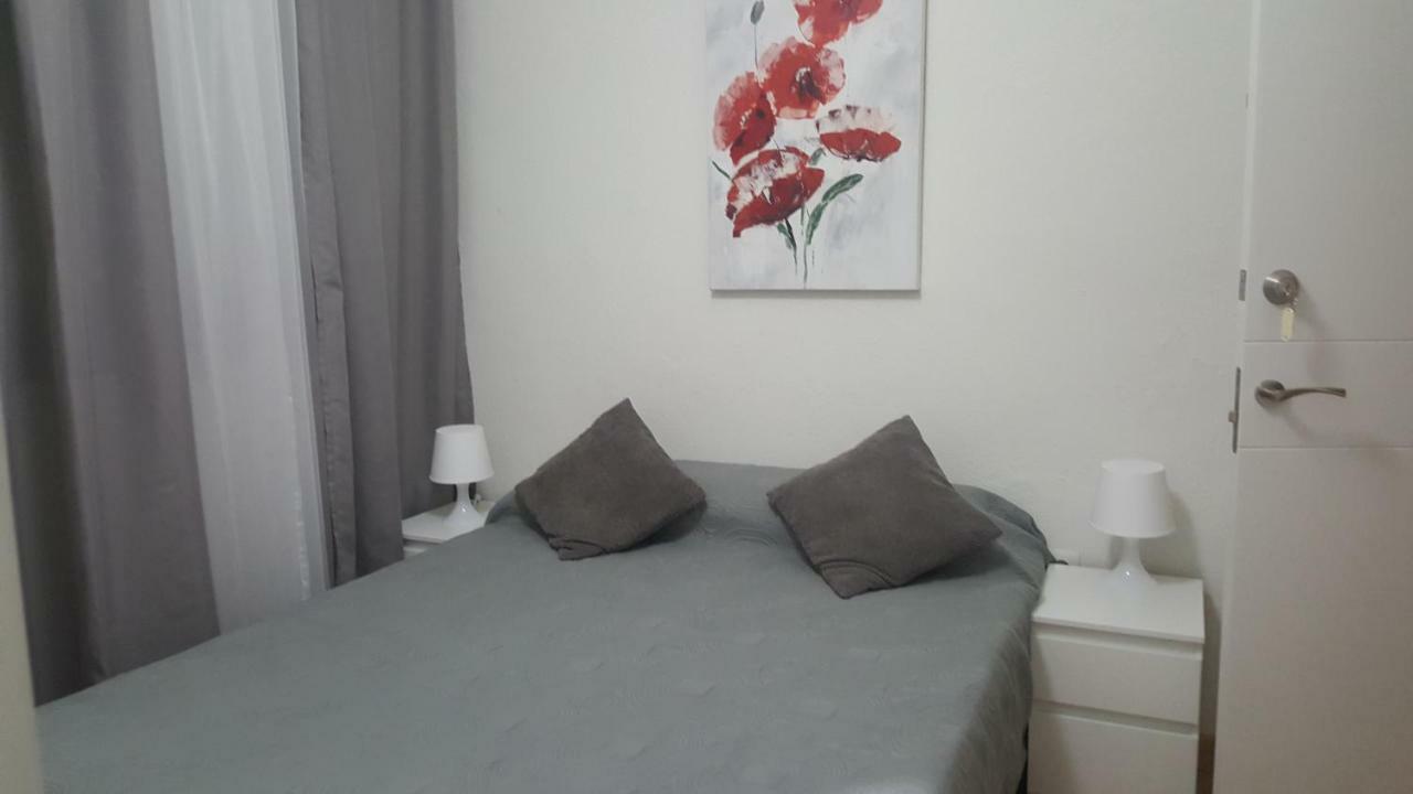 Pension Yna Holiday Malaga Exterior photo