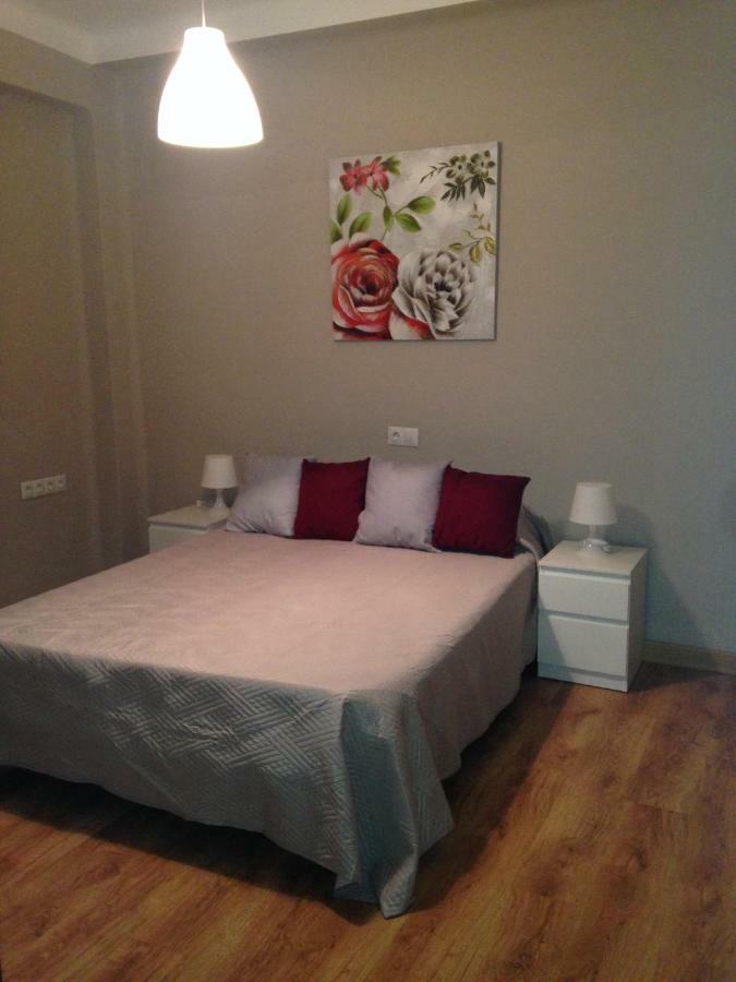 Pension Yna Holiday Malaga Exterior photo